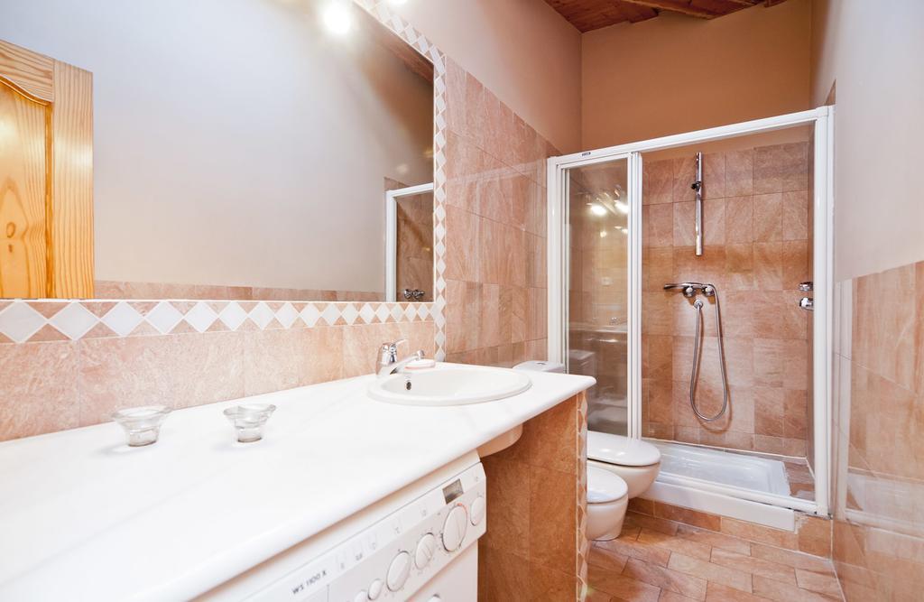 Puerta Del Sol VI Apartment Madrid Room photo