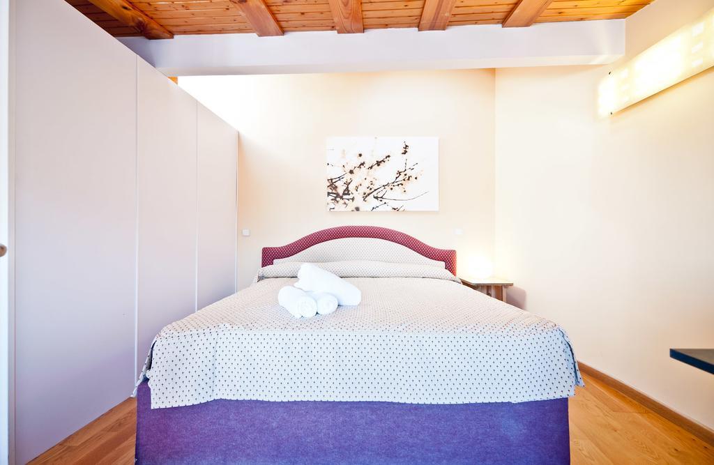 Puerta Del Sol VI Apartment Madrid Exterior photo